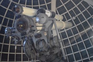 Optical telescope